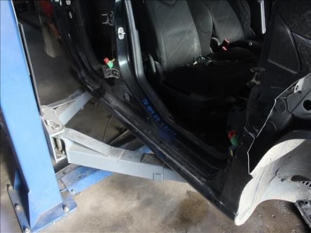 bontott PEUGEOT 308 Jobb Küszöb