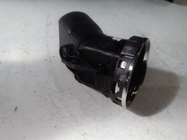 bontott PEUGEOT 308 Jobb Szellőző