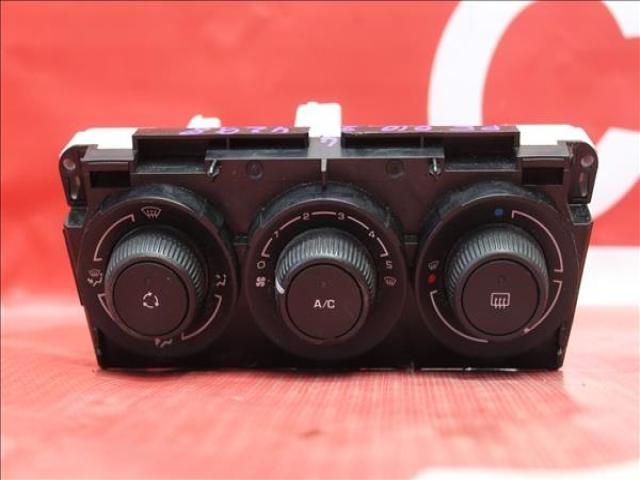 bontott PEUGEOT 308 Klíma Kapcsoló