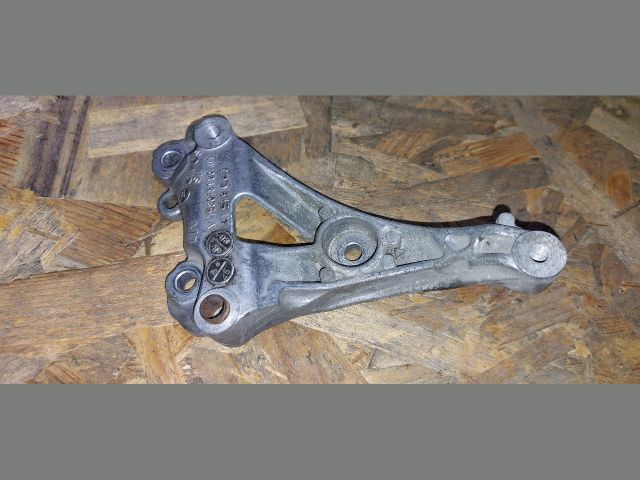 bontott PEUGEOT 308 Klíma Tartó Bak