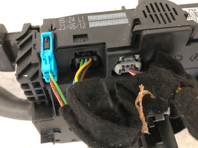 bontott PEUGEOT 308 Komplett Kormánykapcsoló (Bajuszkapcsoló)