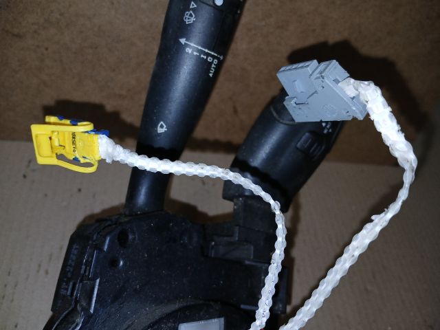 bontott PEUGEOT 308 Komplett Kormánykapcsoló (Bajuszkapcsoló)