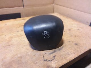 bontott PEUGEOT 308 Kormánylégzsák