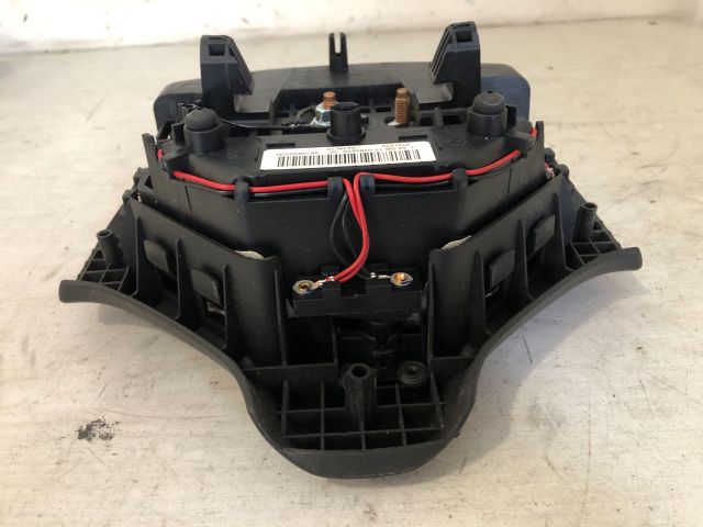 bontott PEUGEOT 308 Kormánylégzsák