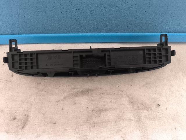 bontott PEUGEOT 308 Középkonzol Vezérlő Panel