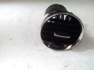 bontott PEUGEOT 308 Középső Bal Szellőző