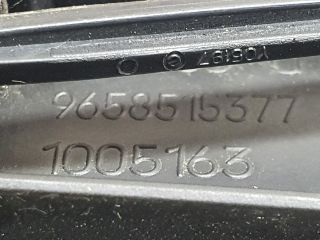 bontott PEUGEOT 308 Középső Szellőző