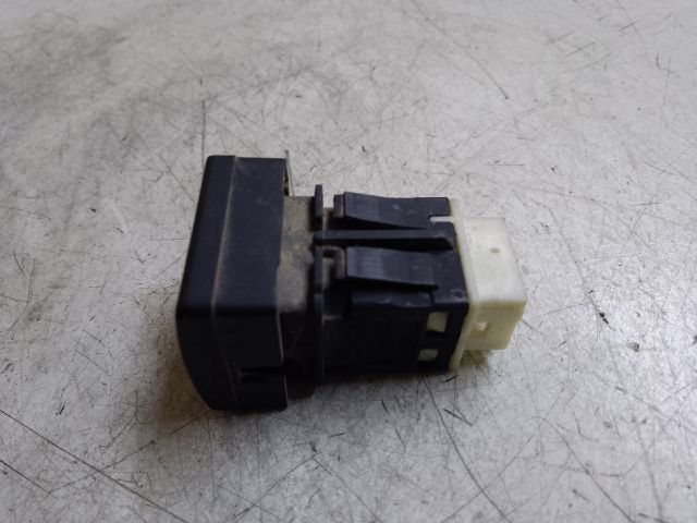 bontott PEUGEOT 308 Központizár Kapcsoló