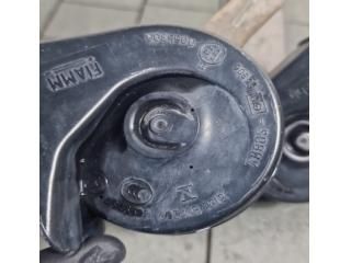 bontott PEUGEOT 308 Kürt