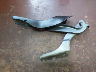 bontott PEUGEOT 308 Motorháztető Jobb Zsanér