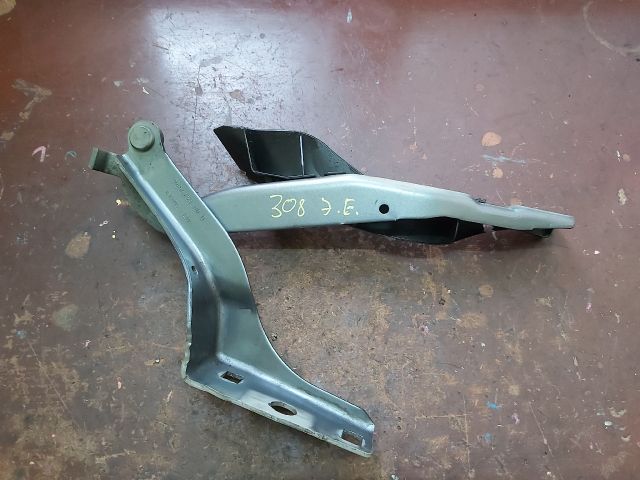 bontott PEUGEOT 308 Motorháztető Jobb Zsanér