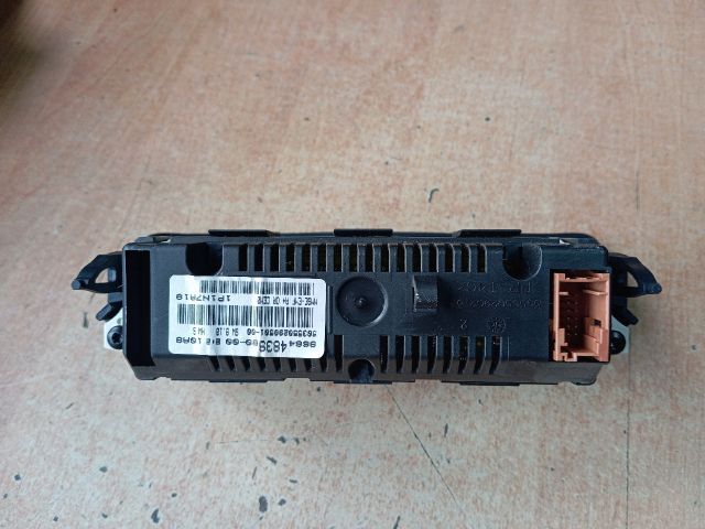 bontott PEUGEOT 308 Multifunkciós Kijelző