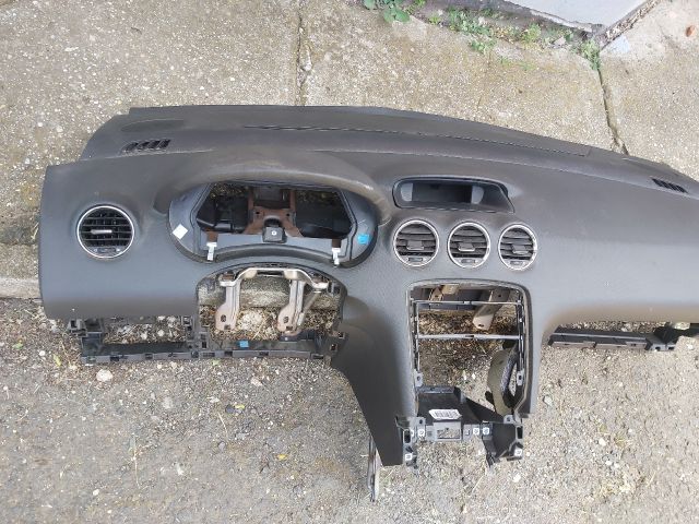 bontott PEUGEOT 308 Műszerfal Héj