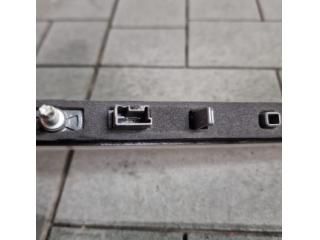 bontott PEUGEOT 308 Pótféklámpa