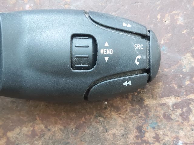 bontott PEUGEOT 308 Rádió / CD Kapcsoló