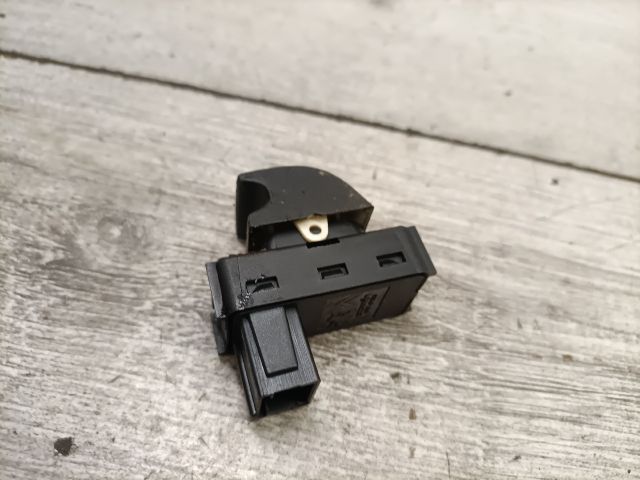 bontott PEUGEOT 308 Tetőablak Kapcsoló