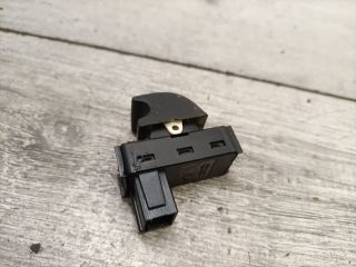 bontott PEUGEOT 308 Tetőablak Kapcsoló