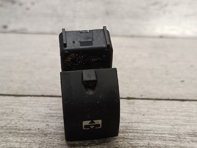 bontott PEUGEOT 308 Tetőablak Kapcsoló