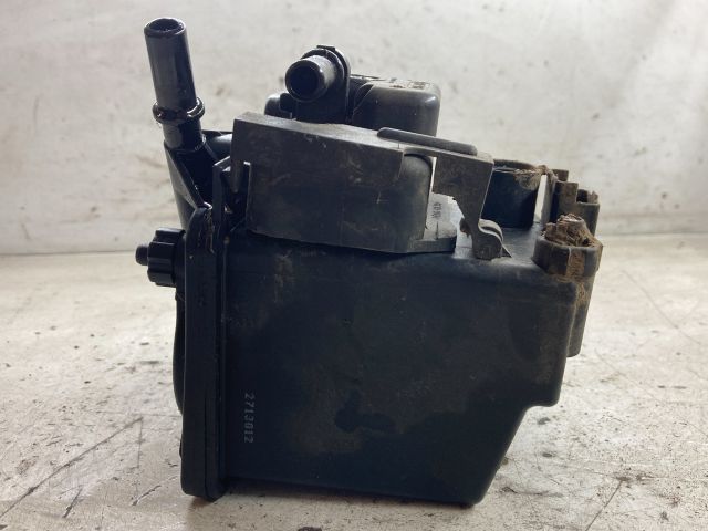 bontott PEUGEOT 308 Üzemanyagszűrő Ház