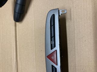 bontott PEUGEOT 308 Vészvillogó Kapcsoló