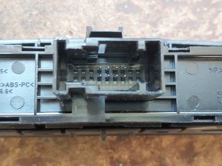 bontott PEUGEOT 308 Vészvillogó Kapcsoló