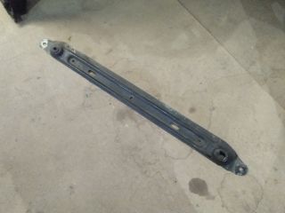 bontott PEUGEOT 308 Vízhűtő Radiátor Tartó