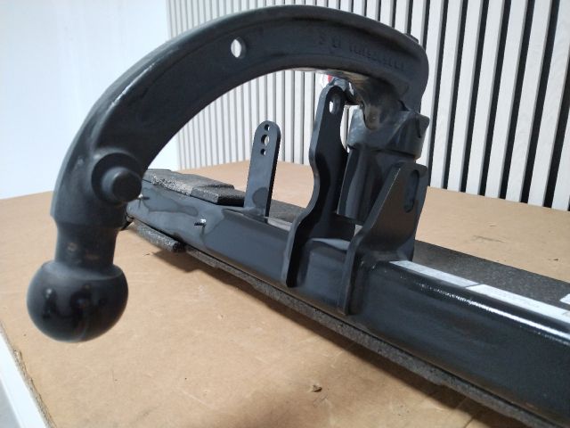 bontott PEUGEOT 308 Vonóhorog