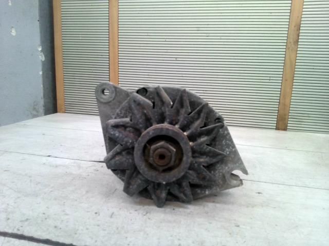 bontott PEUGEOT 309 Generátor