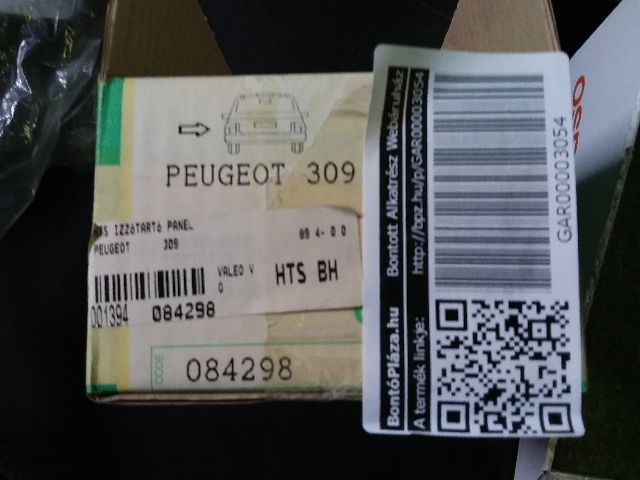 bontott PEUGEOT 309 Bal Hátsó Lámpa Foglalat