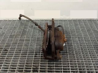 bontott PEUGEOT 4007 Bal első Féknyereg Munkahengerrel