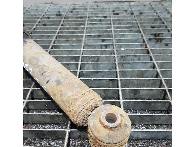 bontott PEUGEOT 4007 Bal hátsó Lengéscsillapító