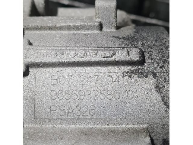 bontott PEUGEOT 4007 Fojtószelep (Elektromos)