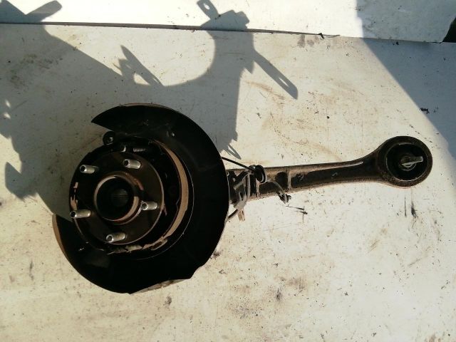 bontott PEUGEOT 4007 Jobb hátsó Kerékagy