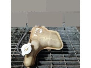 bontott PEUGEOT 4007 Kiegyenlítő Tartály