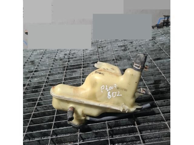 bontott PEUGEOT 4007 Kiegyenlítő Tartály