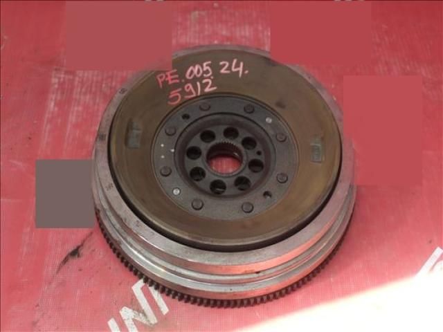 bontott PEUGEOT 4007 Kuplung Szett (Szerkezet, Tárcsa)