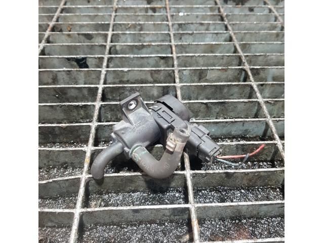 bontott PEUGEOT 4007 Lefújószelep