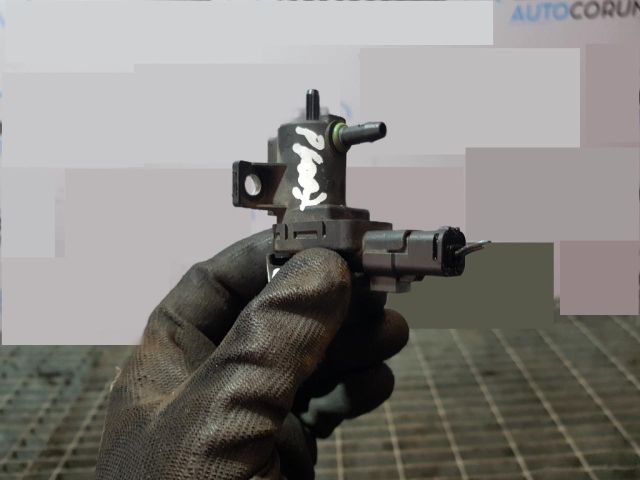 bontott PEUGEOT 4007 Lefújószelep