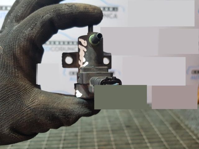 bontott PEUGEOT 4007 Lefújószelep