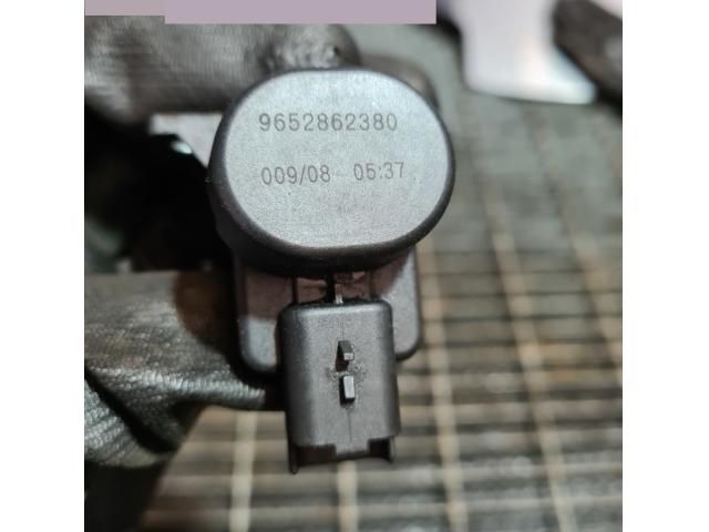 bontott PEUGEOT 4007 Lefújószelep