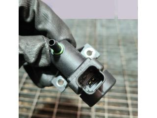 bontott PEUGEOT 4007 Lefújószelep