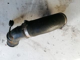 bontott PEUGEOT 4007 Légbeömlő Cső