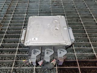 bontott PEUGEOT 4007 Motorvezérlő