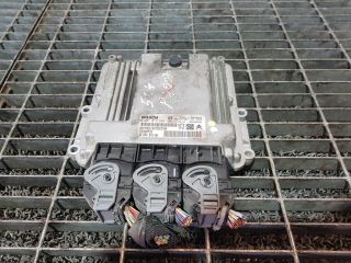 bontott PEUGEOT 4007 Motorvezérlő