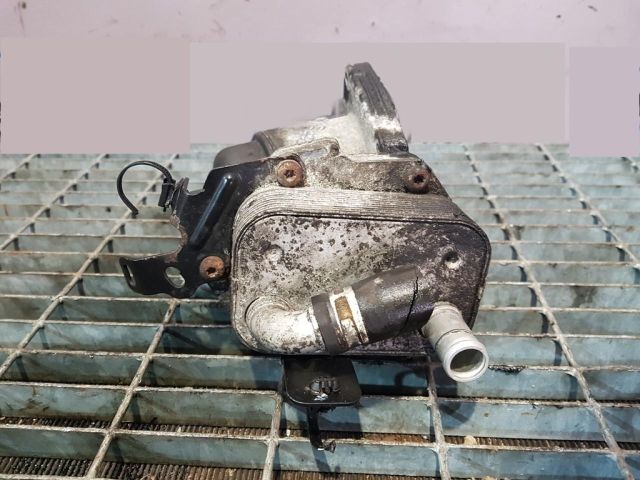 bontott PEUGEOT 4007 Olajszűrő Ház