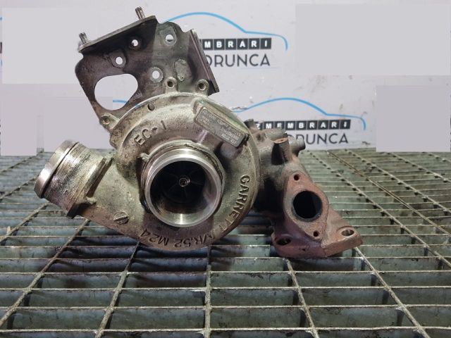 bontott PEUGEOT 4007 Turbó