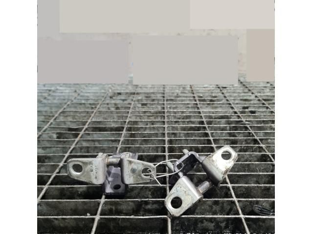 bontott PEUGEOT 4007 Ajtó Zsanér (Pozíciófüggetlen)