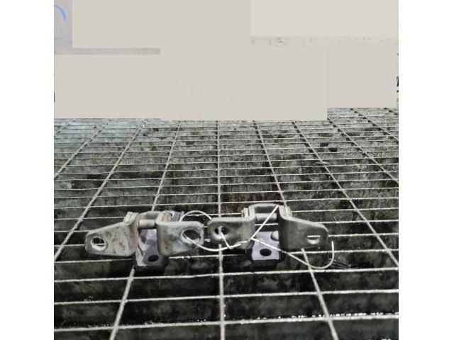 bontott PEUGEOT 4007 Ajtó Zsanér (Pozíciófüggetlen)