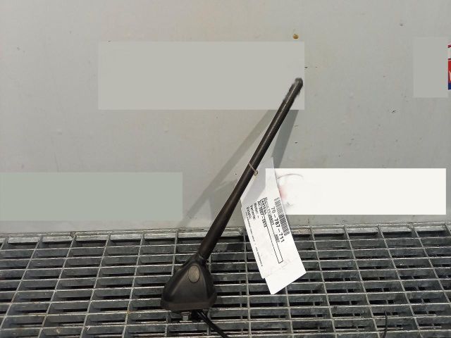 bontott PEUGEOT 4007 Antenna