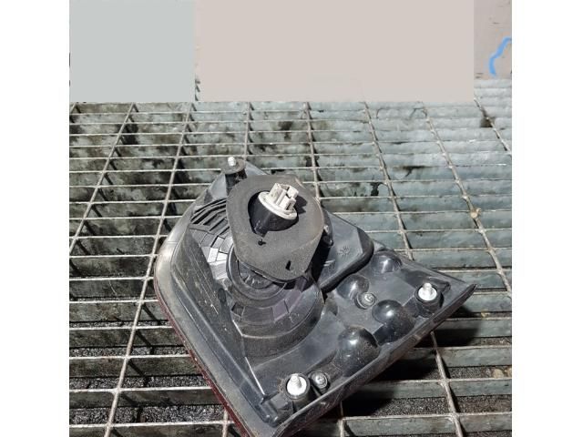 bontott PEUGEOT 4007 Bal Belső Hátsó Lámpa